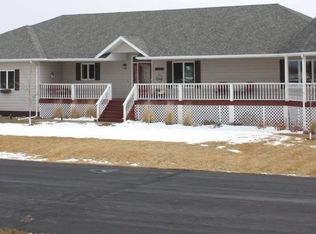 27340 Ridgeway Rd, Harrisburg, SD 57032