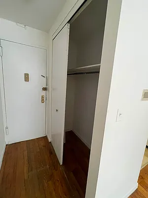 Rented by Eric Goodman Realty Corp | media 12