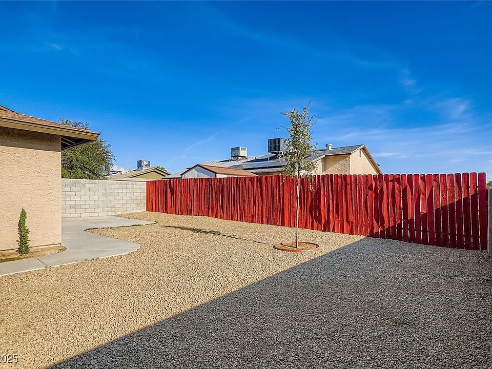 5794 Sea Breeze Ave, Las Vegas, NV 89110 | Zillow
