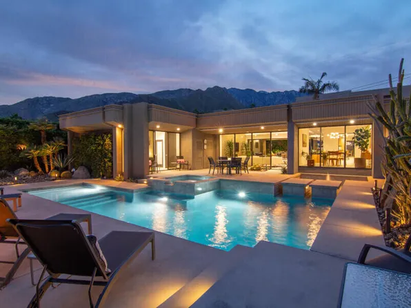 2313 N Janis Dr, Palm Springs, CA 92262