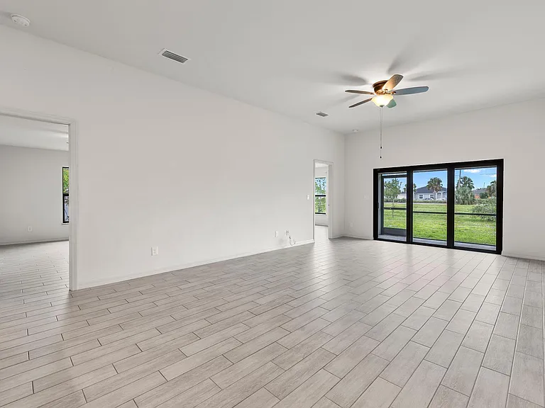 Spacious living, dining areas, open and airy with tall 10' ceilings