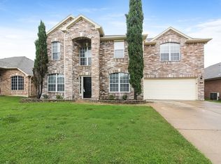 5059 Showdown Ln, Grand Prairie, TX 75052