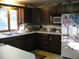 305 Basin Harbor Rd, Vergennes, VT 05491