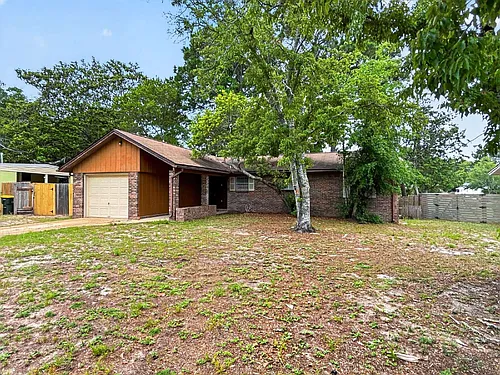 50 Laurie Dr NE Photo 1