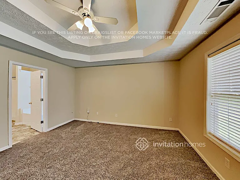 400 Freedom Dr — Photo 15