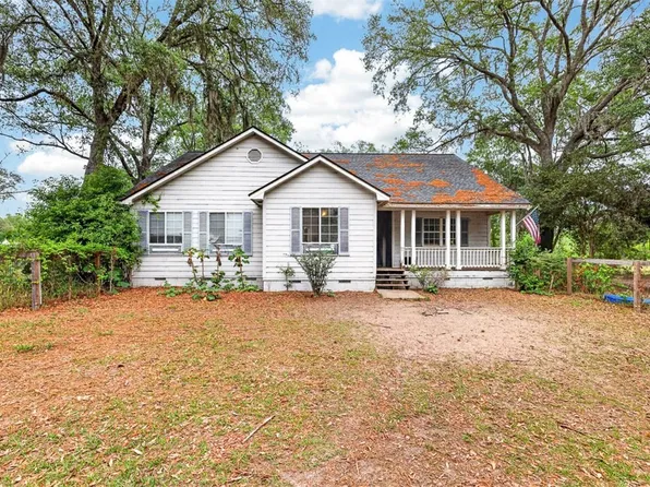 895 Lynn Rd, Waynesville, GA 31566