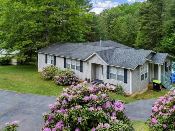 630 Aspen Dr, Woodlawn, VA 24381