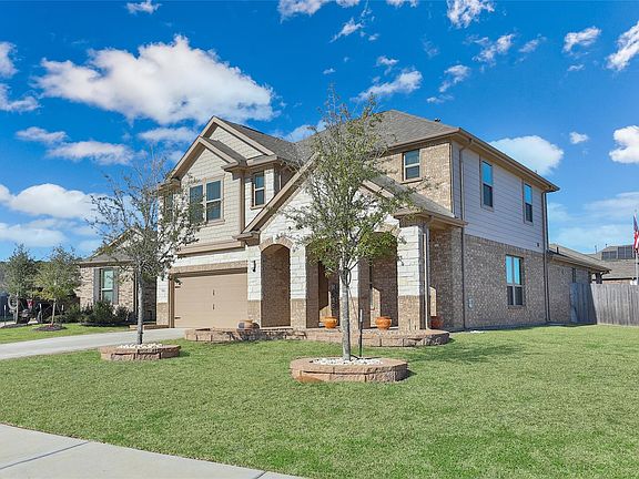 3rd image of 8904 Bear Mountain Ct