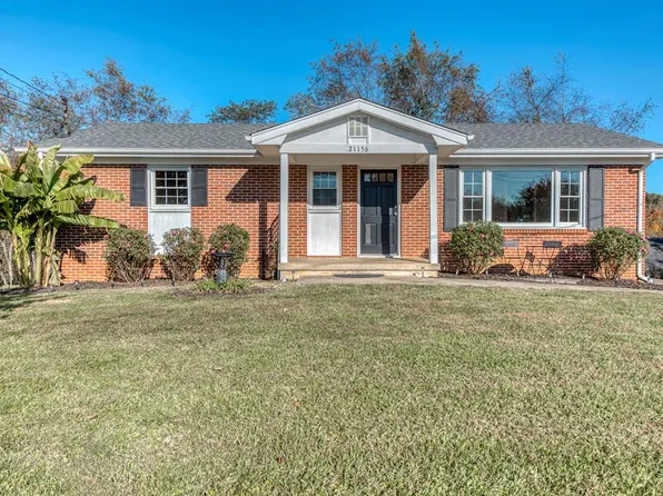 21156 Battle Hill Dr, Bristol, VA 24202