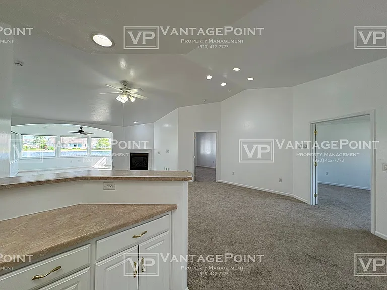 1684 Twin Lakes Cir #1 — Photo 31