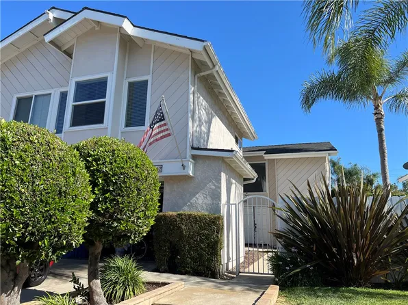 25262 Linda Vista Dr, Laguna Hills, CA 92653