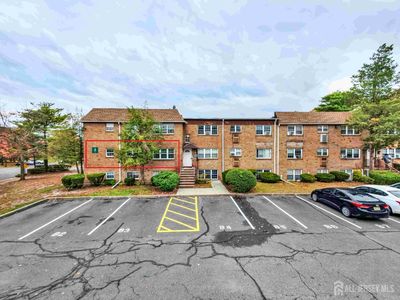 14 College Dr, Edison, NJ, 08817