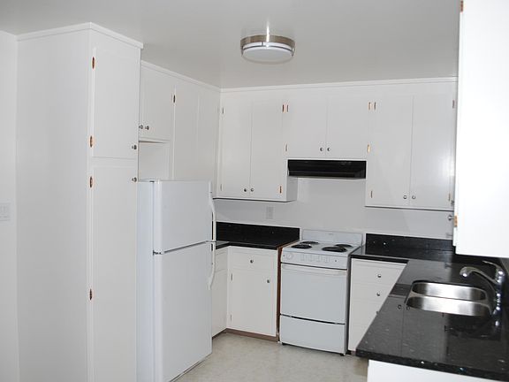 2nd image of 317 Elm St APT 7