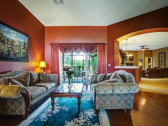 5th image of 10527 Palm Cove Ave