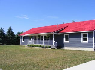 5340 S 45 1/2 Rd, Cadillac, MI 49601