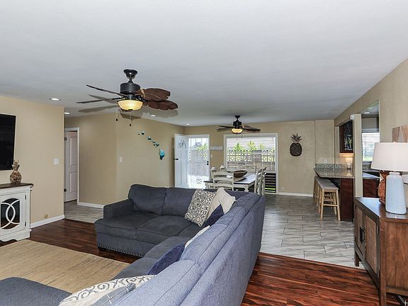 3rd image of 95-173 Waikalani Dr