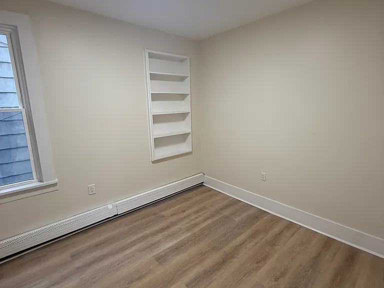 310 Danforth Ave #2 — Photo 7