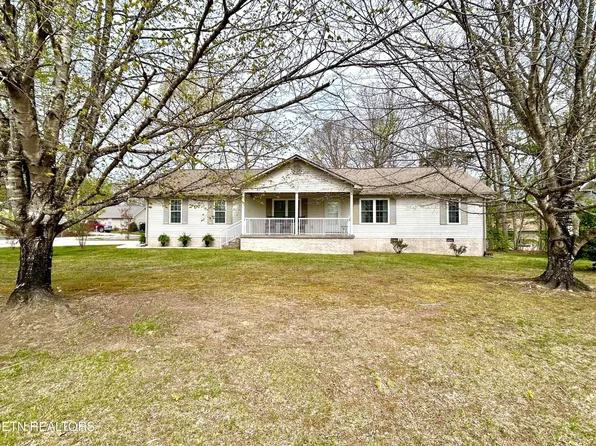 53 Carriage Dr, Crossville, TN 38555