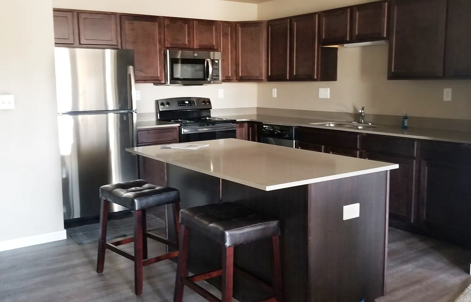 Rivers Bend Apartment Homes — Photo 4