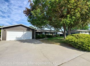 213 S Perry Pl, Kennewick, WA 99336