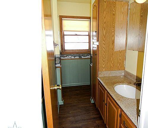 4th image of 12080 Dawnhaven Ave