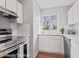 9091 207th St W, Lakeville, MN 55044