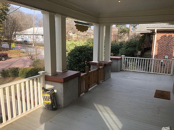 5th image of 329 Atlanta Ave SE