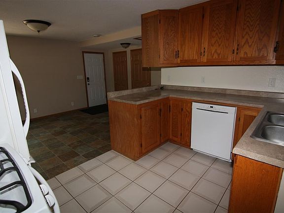2nd image of 9921 Kumquat St NW