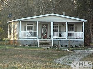 905 John Lunn Rd, Lewisburg, TN 37091