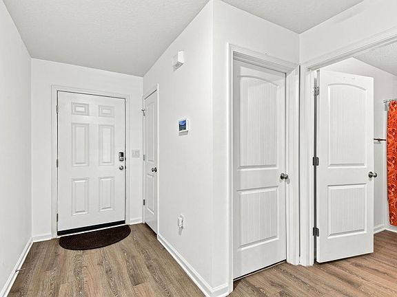 5th image of 3284 Chapelwood Dr