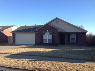266 W Fairlane Dr, Sapulpa, OK 74066