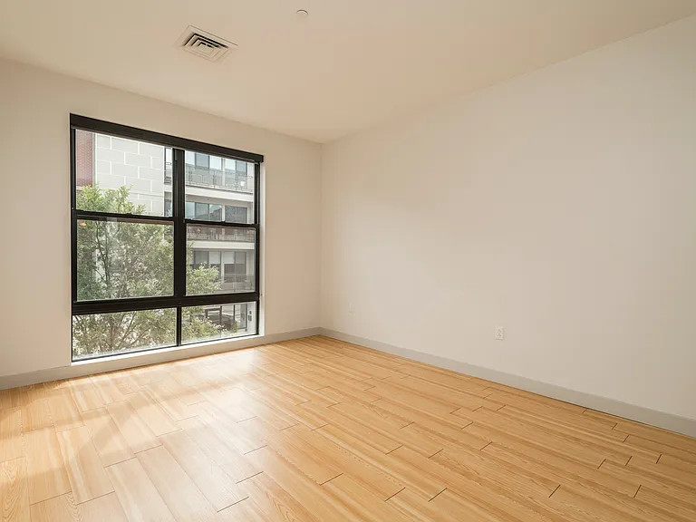 297 D St #102L — Photo 10