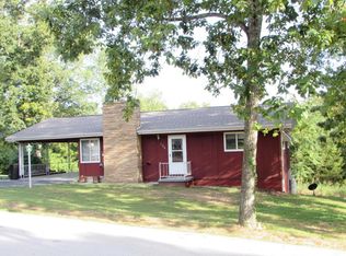 120 Oak Dr, Forsyth, MO 65653