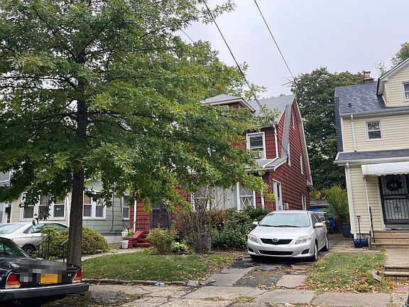 2nd image of 113-25 197th St