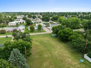1st St SE, Minot, ND 58701
