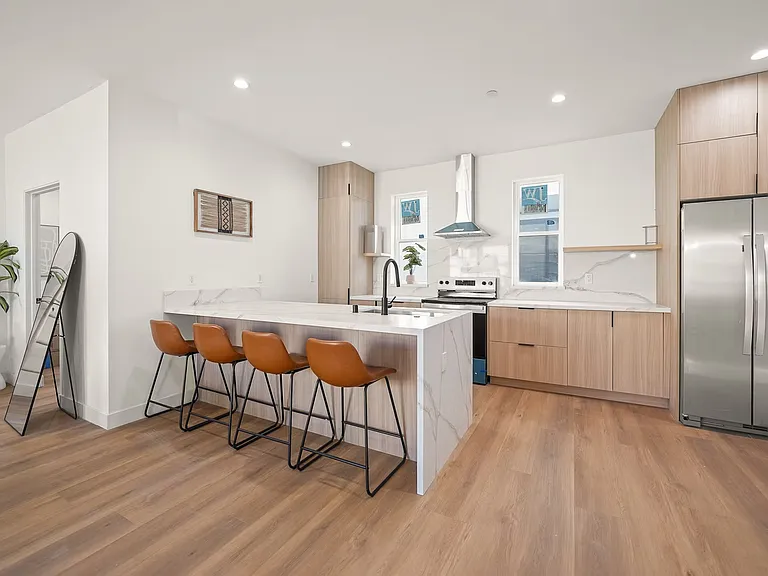 13694 Erwin St #2 — Photo 3