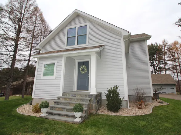 114 Richard St, Newington, CT 06111