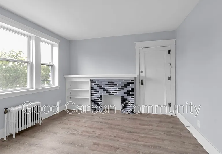 2805 Main St #2 — Photo 10