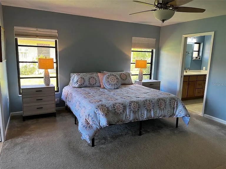 5581 Golf Pointe Dr — Photo 21