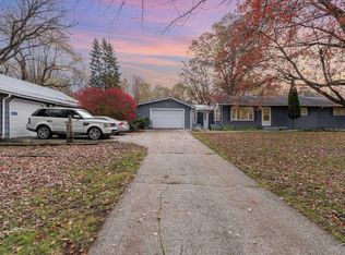 2863 Erickson Rd, Rhodes, MI 48652