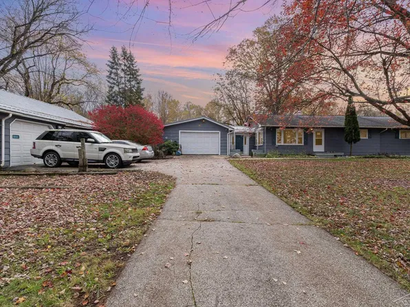 2863 Erickson Rd, Rhodes, MI 48652