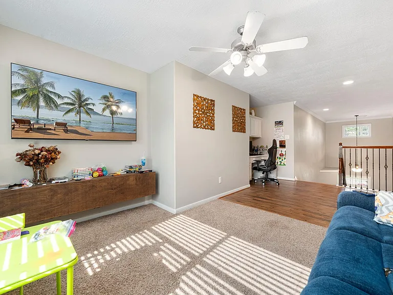 24647 Hampton Lakes Dr — Photo 27