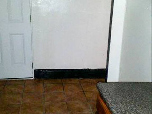 5th image of 1134 Ward Ave