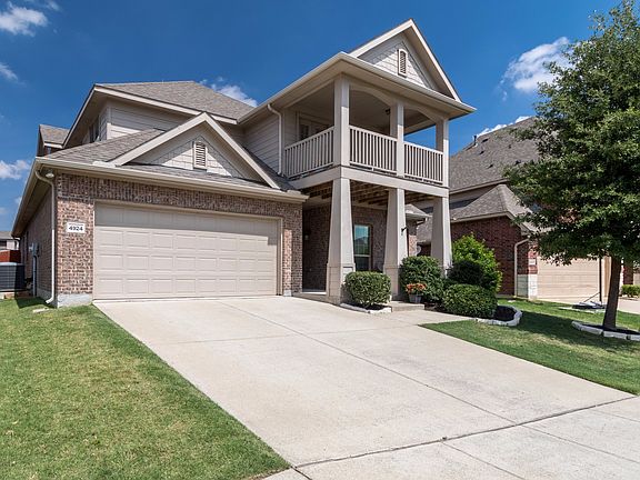 3rd image of 4924 Lasso Ln