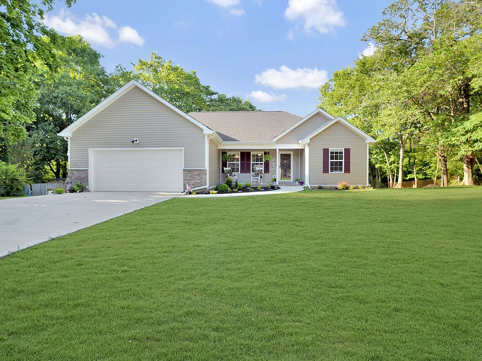 1st image of 1649 Vista Ln