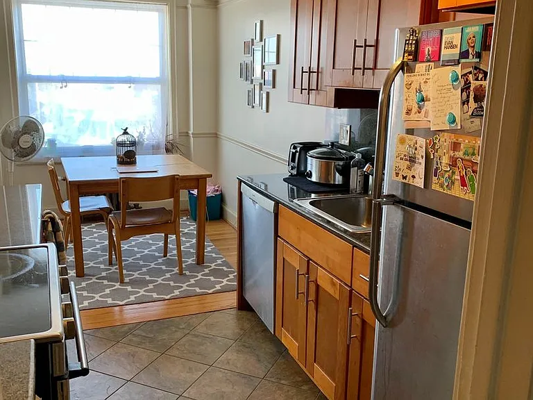 Mayflower Apartments — Photo 120