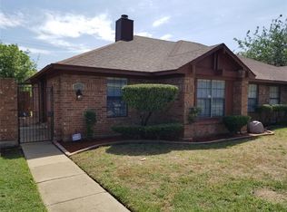 2456 Summit Ln, Dallas, TX 75227
