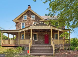 136 Souder Rd, Royersford, PA 19468