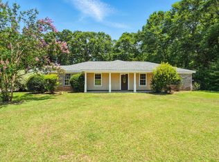 56 Carter Rd, Hattiesburg, MS 39401