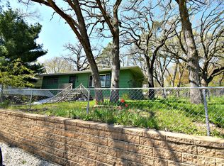 9202 Evergreen Dr, Wonder Lake, IL 60097